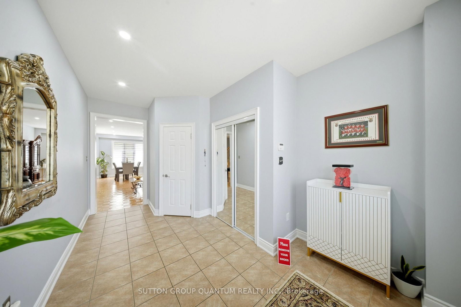 35 Devonsleigh Drive • Brampton, ON photo 6
