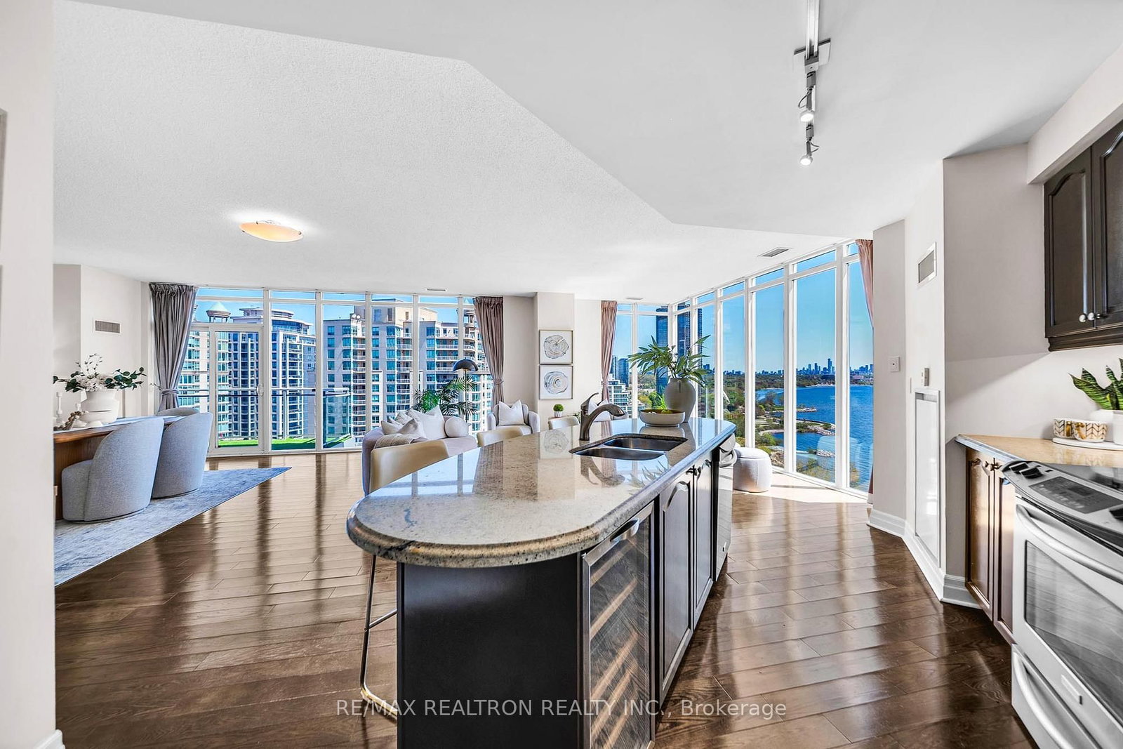 58 Marine Parade Drive • #1203 • Toronto, ON photo 22