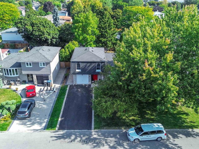 16 Grassington Crescent