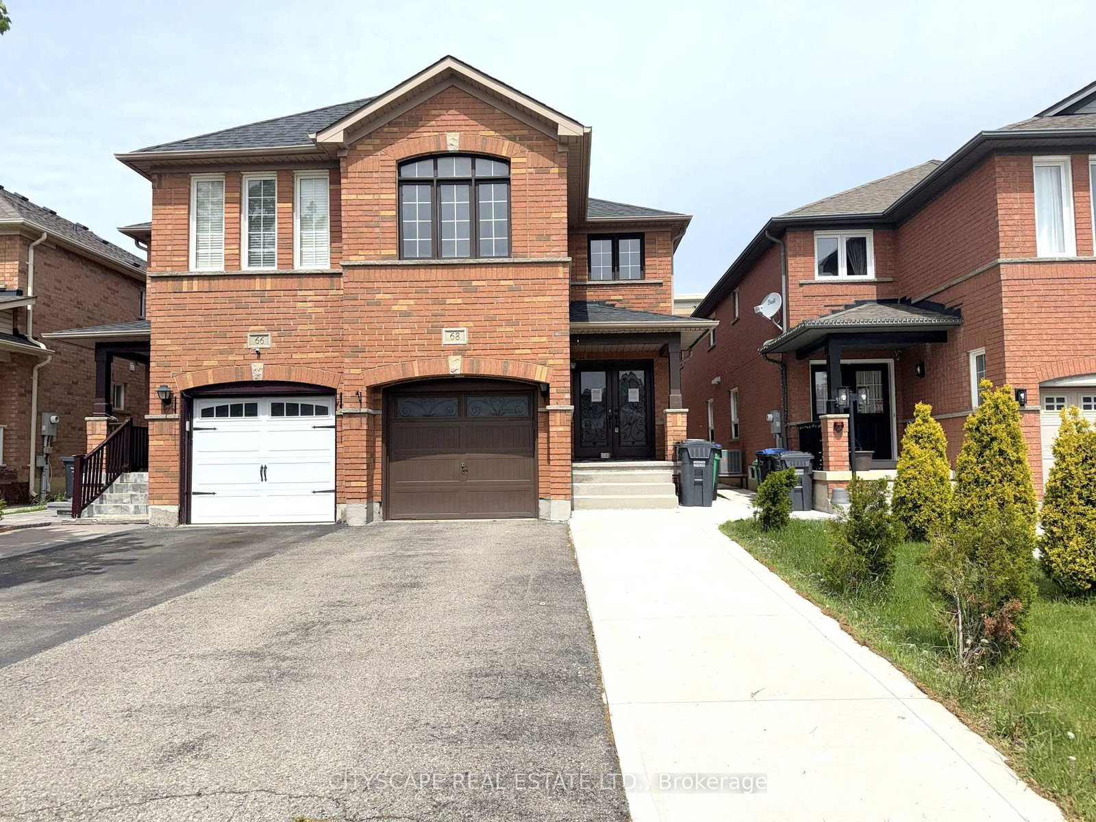 68 Vintage Brampton,ON L6X 5C2