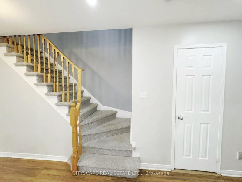 68 Vintage Brampton,ON L6X 5C2 — Photo 17
