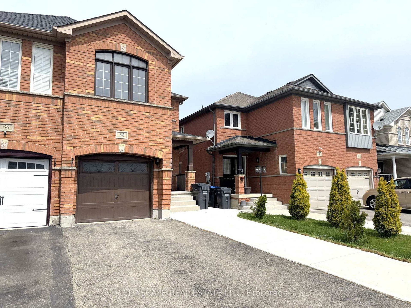 68 Vintage Brampton,ON L6X 5C2 — Photo 2