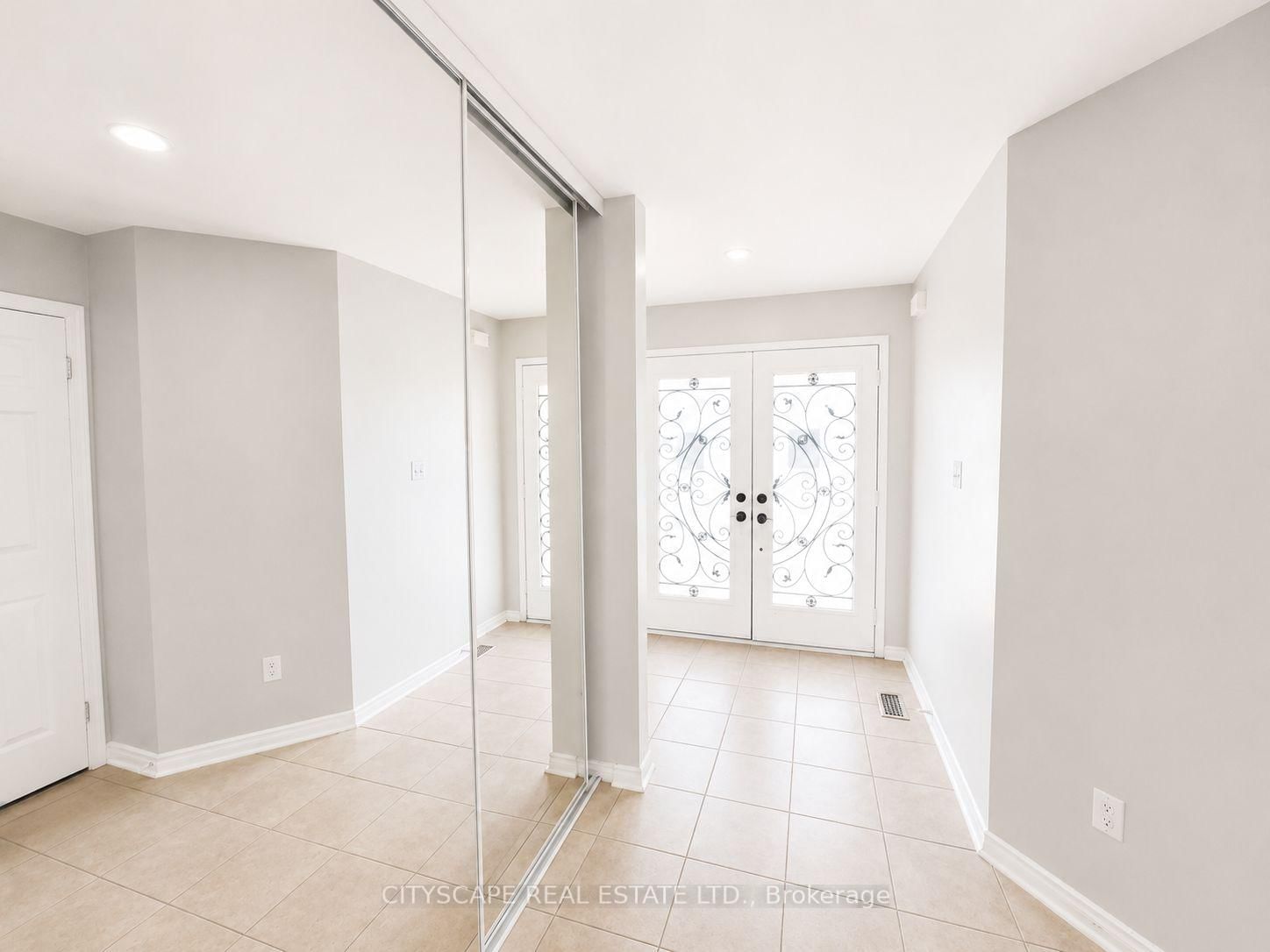 68 Vintage Brampton,ON L6X 5C2 — Photo 6