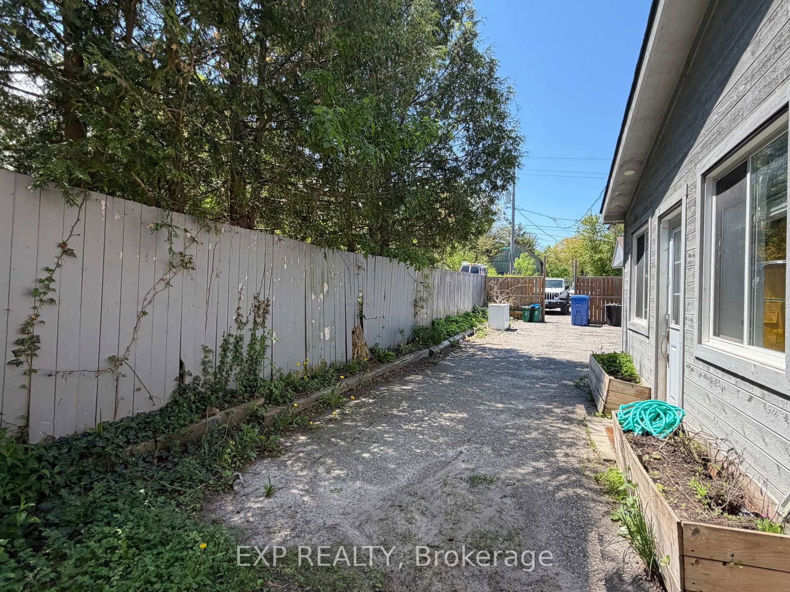 22 First Street, Unit Upper - Photo 19