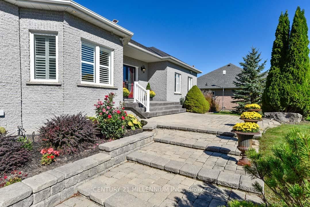 8 Castlewood Court • Caledon, ON photo 10