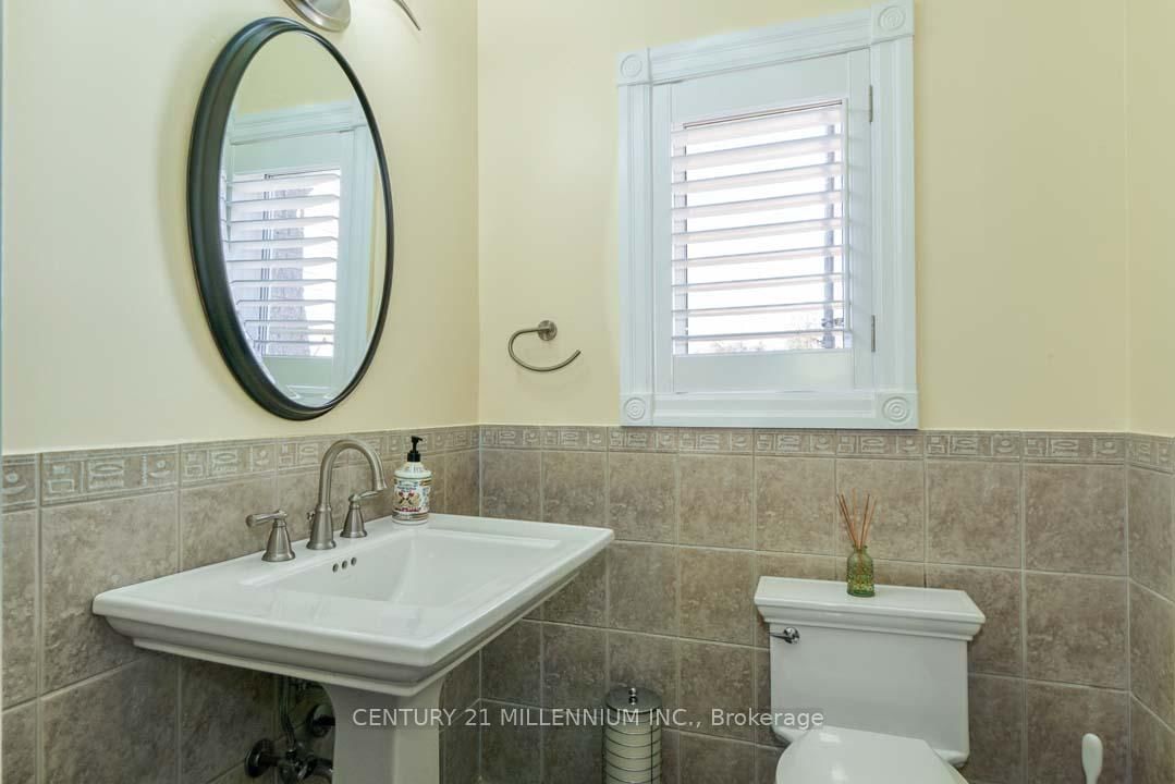 8 Castlewood Court • Caledon, ON photo 29