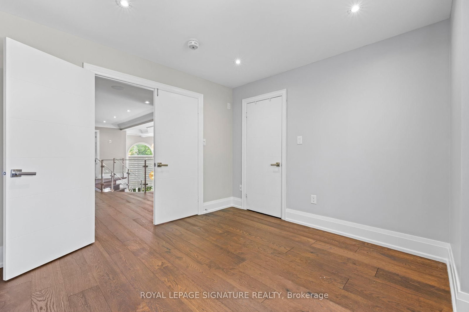2480 Upper Valley Crescent • Oakville, ON photo 30