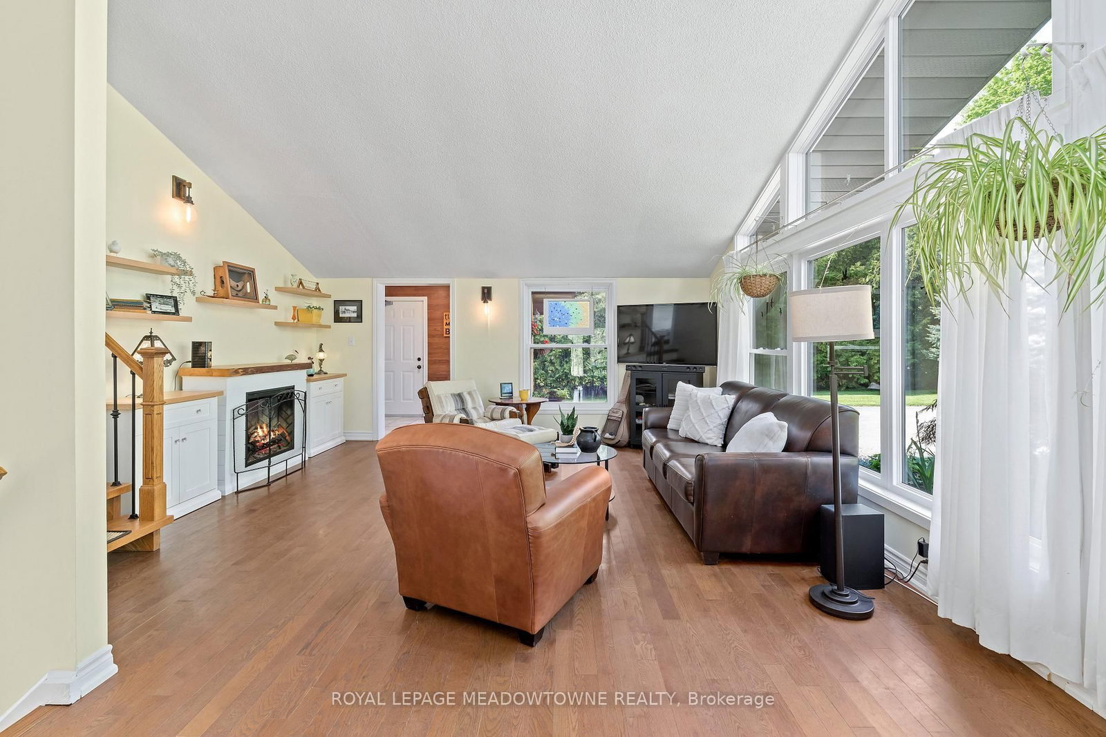 12072 Sixth Line • Halton Hills, ON photo 10