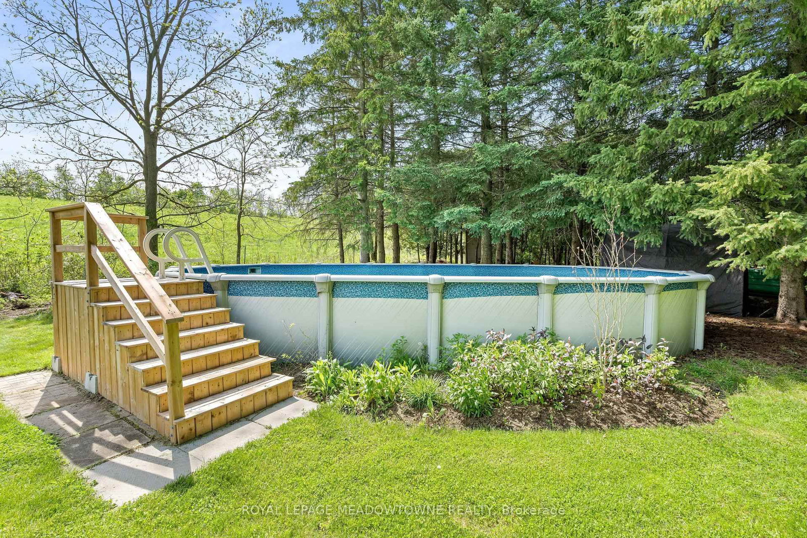 12072 Sixth Line • Halton Hills, ON photo 47