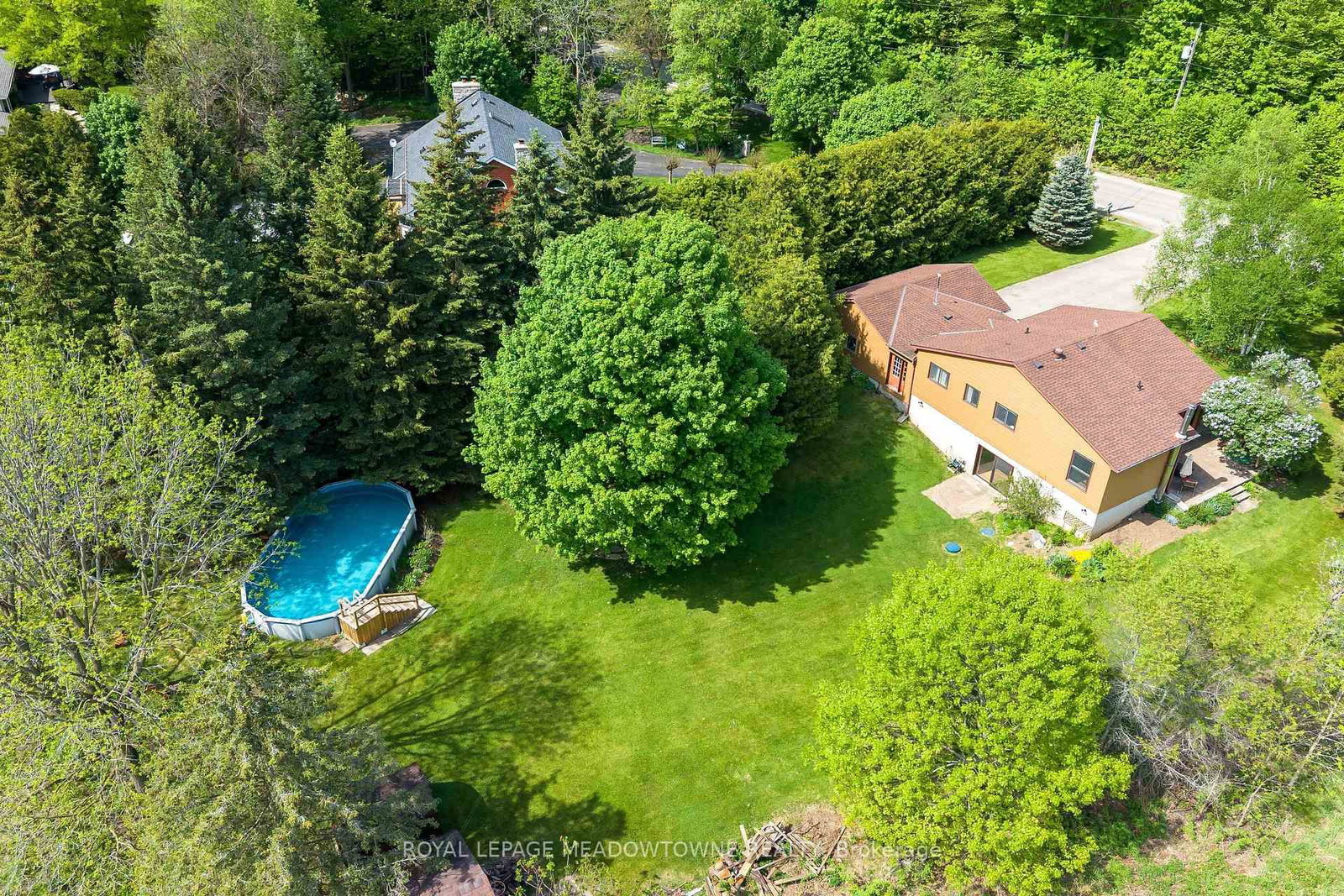 12072 Sixth Line • Halton Hills, ON photo 49