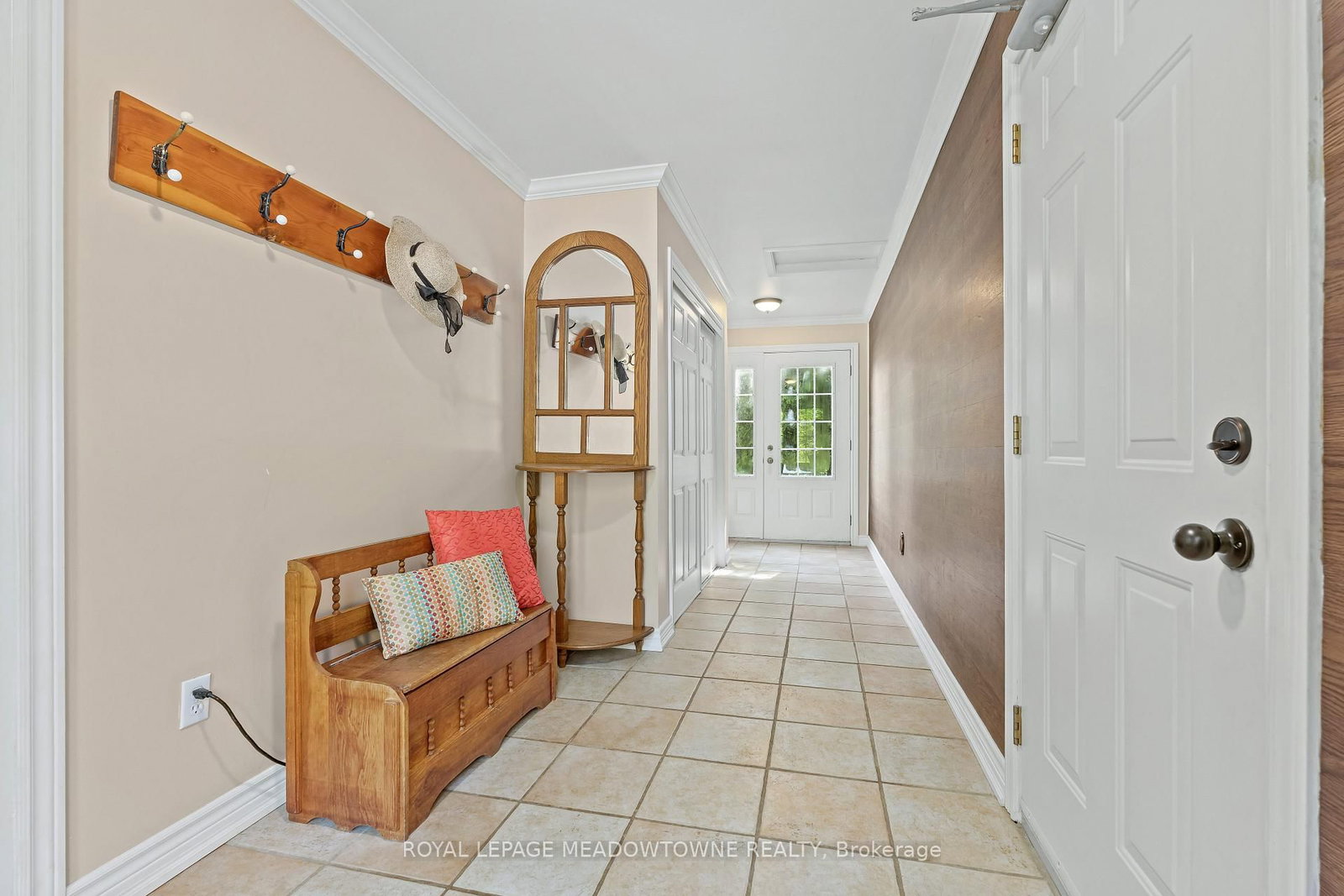 12072 Sixth Line • Halton Hills, ON photo 8