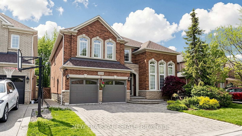 1206 Lindenrock Drive