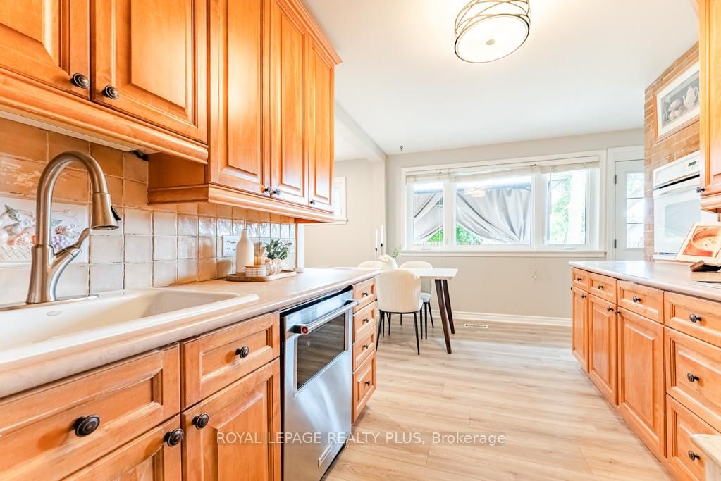 27 Sora Drive • Mississauga, ON photo 14