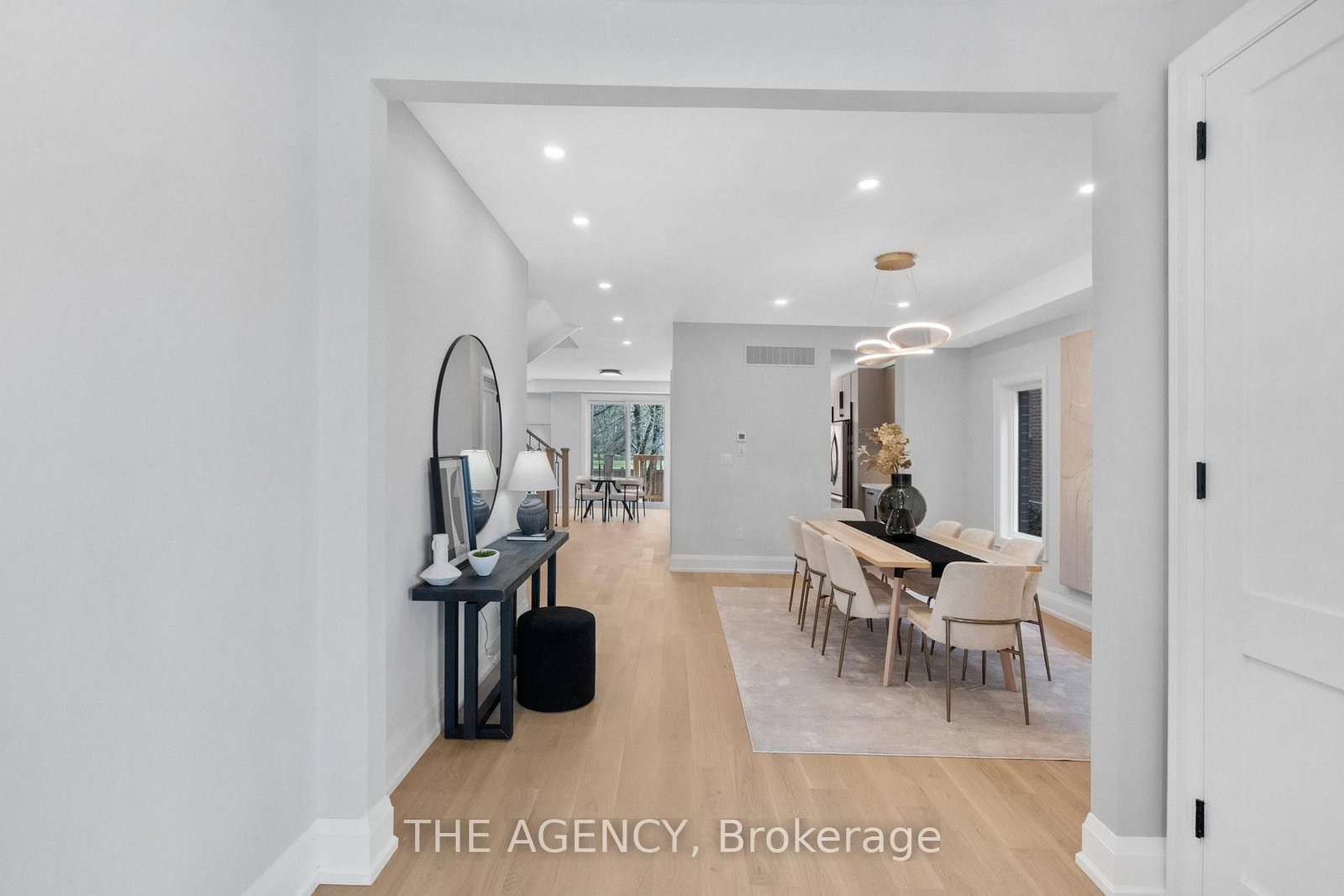 41 St Andrews Boulevard • Toronto, ON photo 7