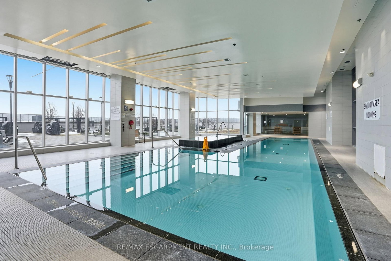 2087 Fairview Street • #1310 • Burlington, ON photo 21