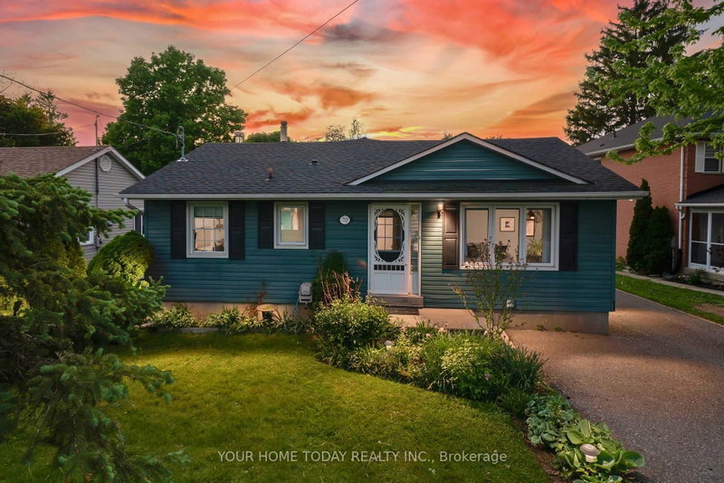 home for sale on 70 Maple Avenue
