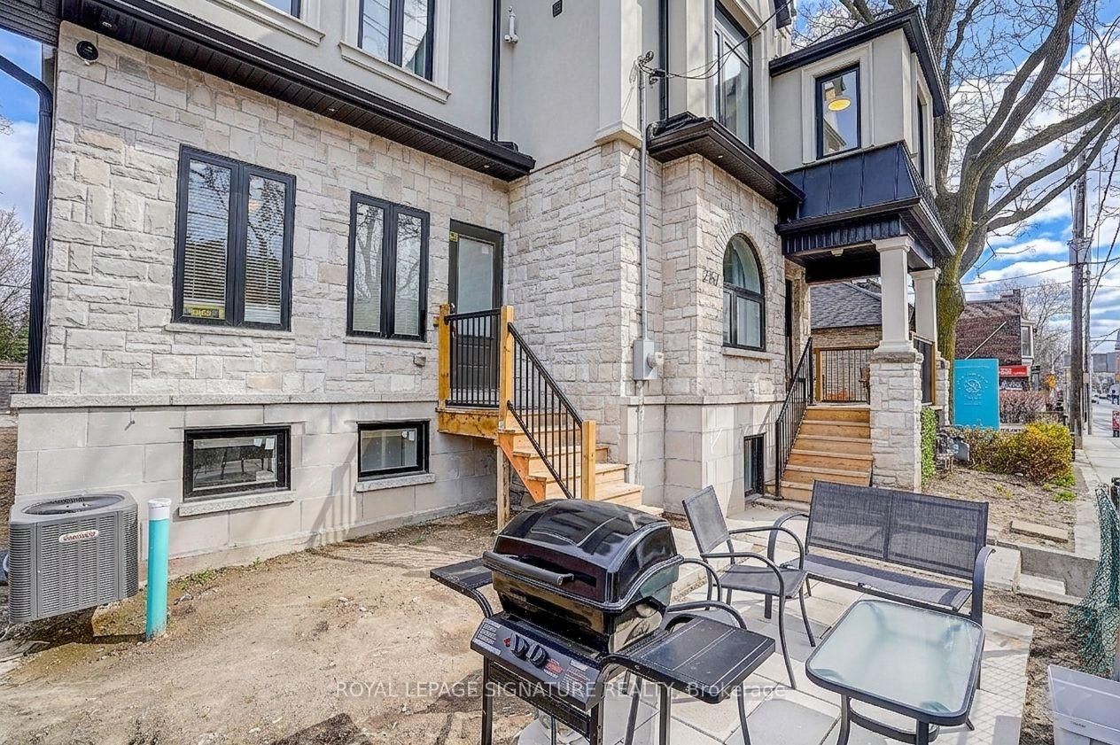 3-252 Annette Street, Toronto, ON, photo 3