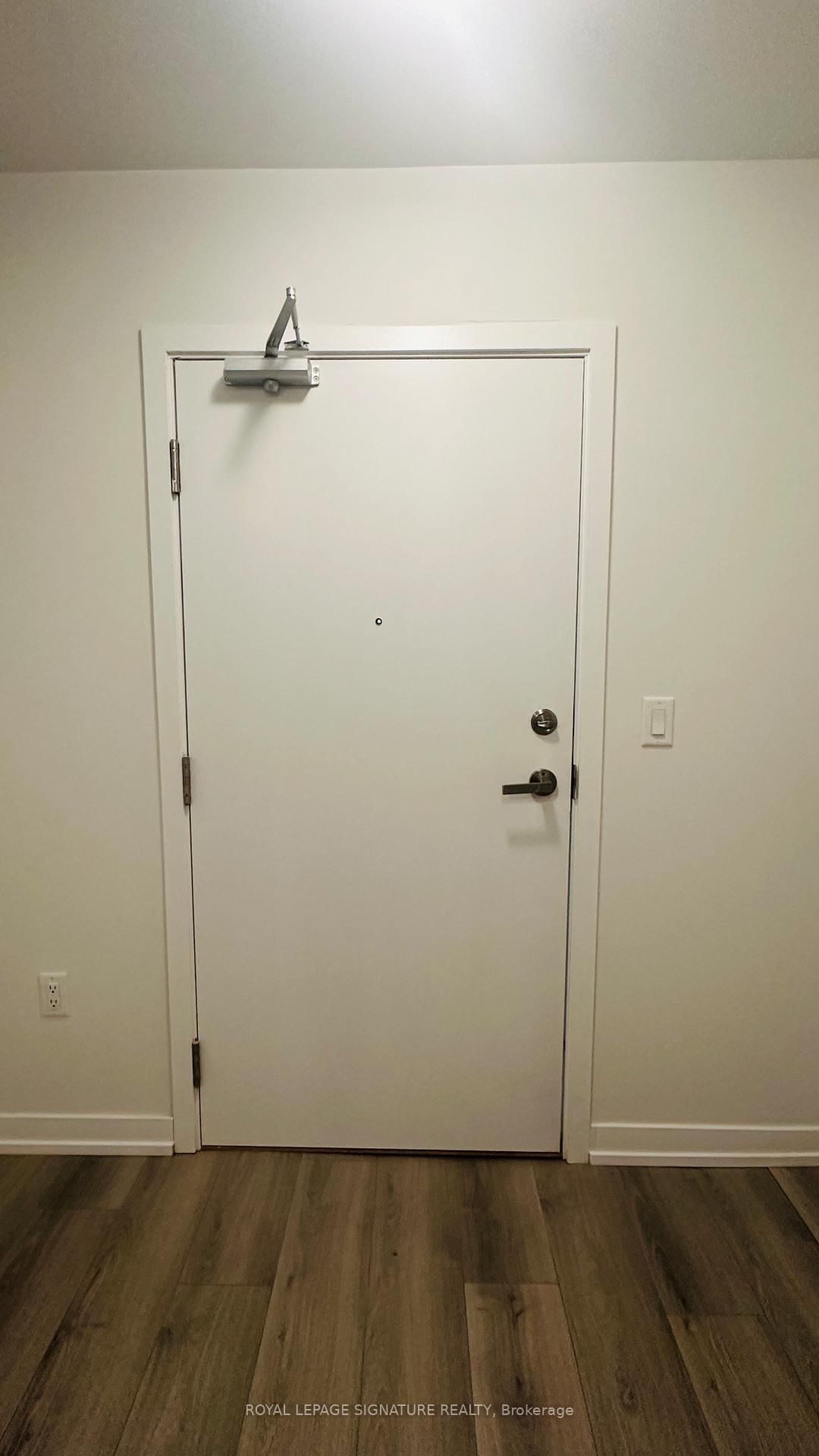 3401 Ridgeway Drive, Unit 316 - Photo 3