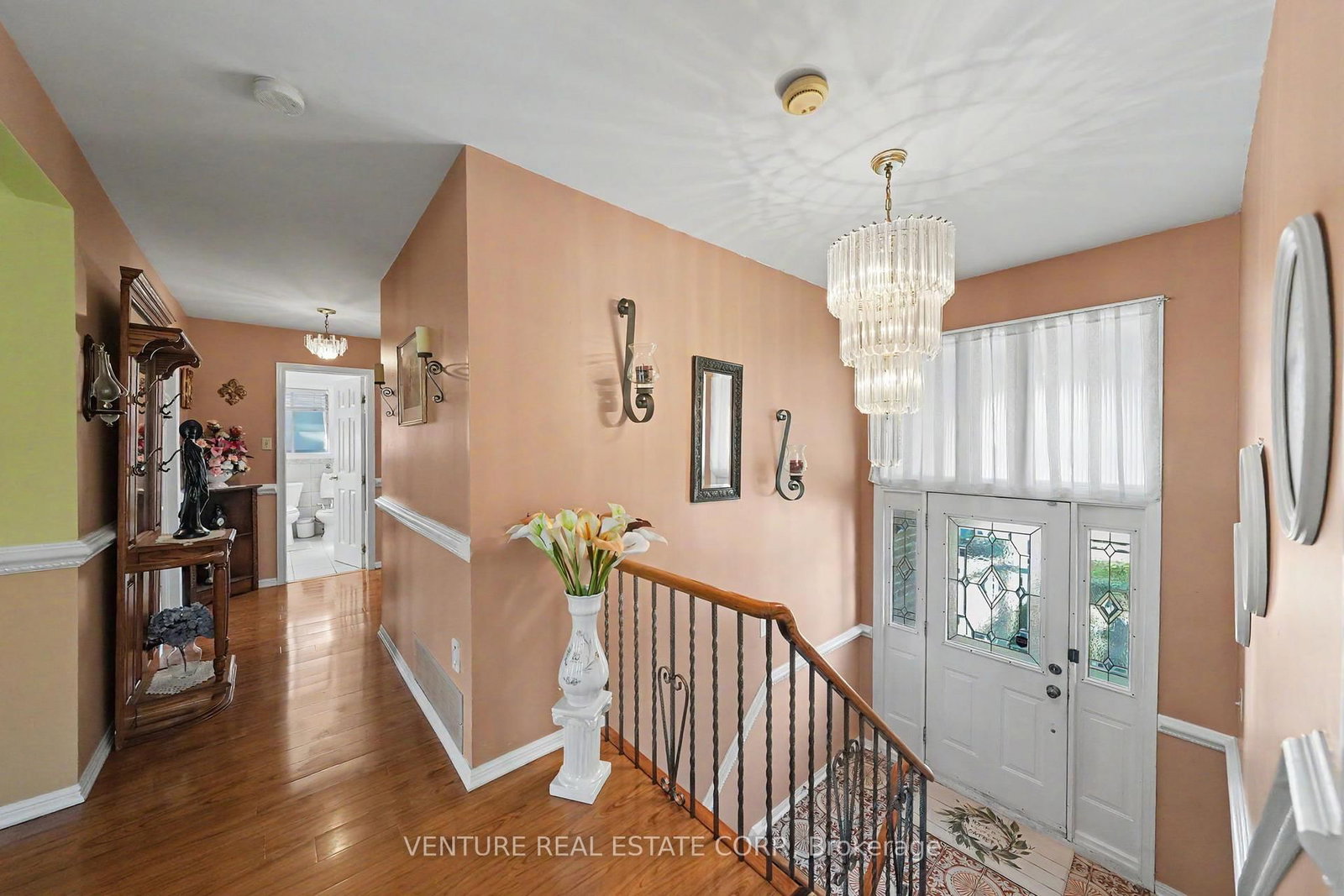 346 N Centre Street • Brampton, ON photo 11