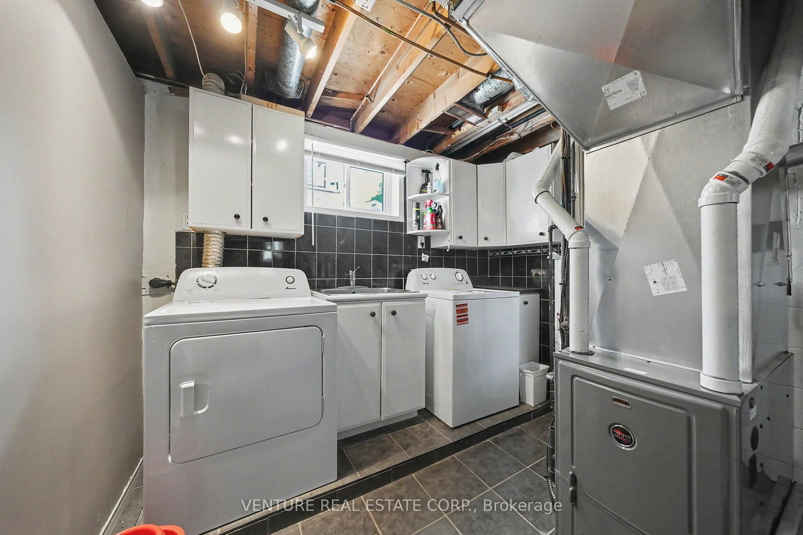 346 N Centre Street • Brampton, ON photo 42