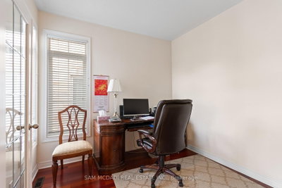 3352 Erin Centre Boulevard — photo 4