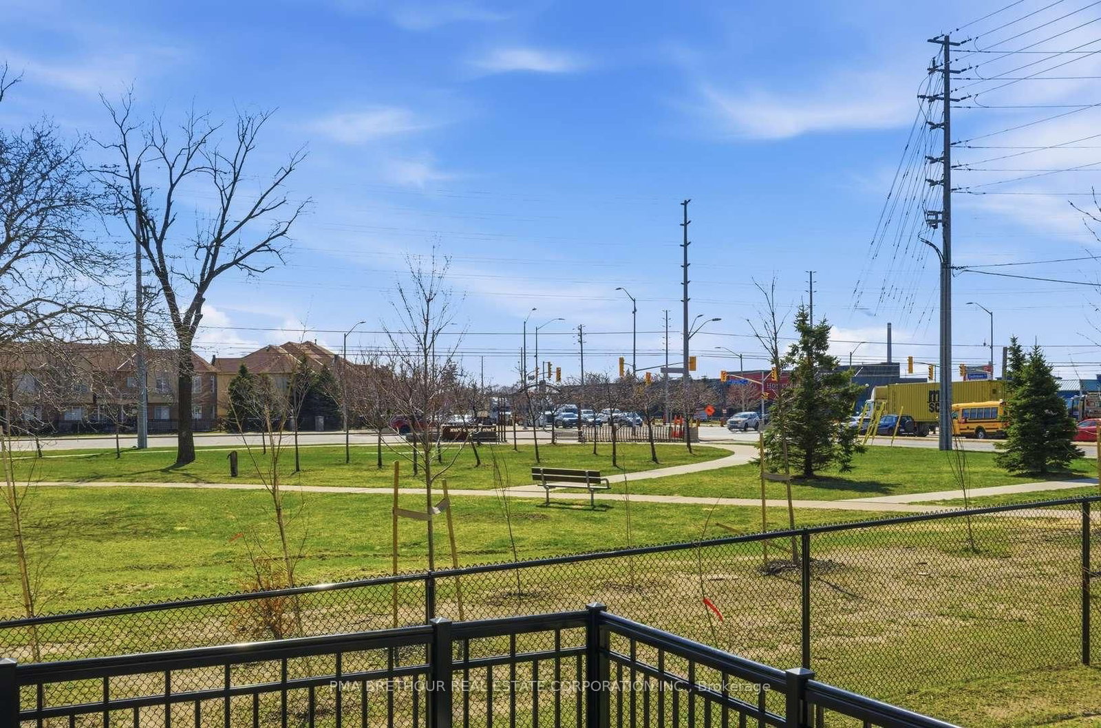 1035 Southdown Mississauga,ON L5J 0A2 — Photo 10