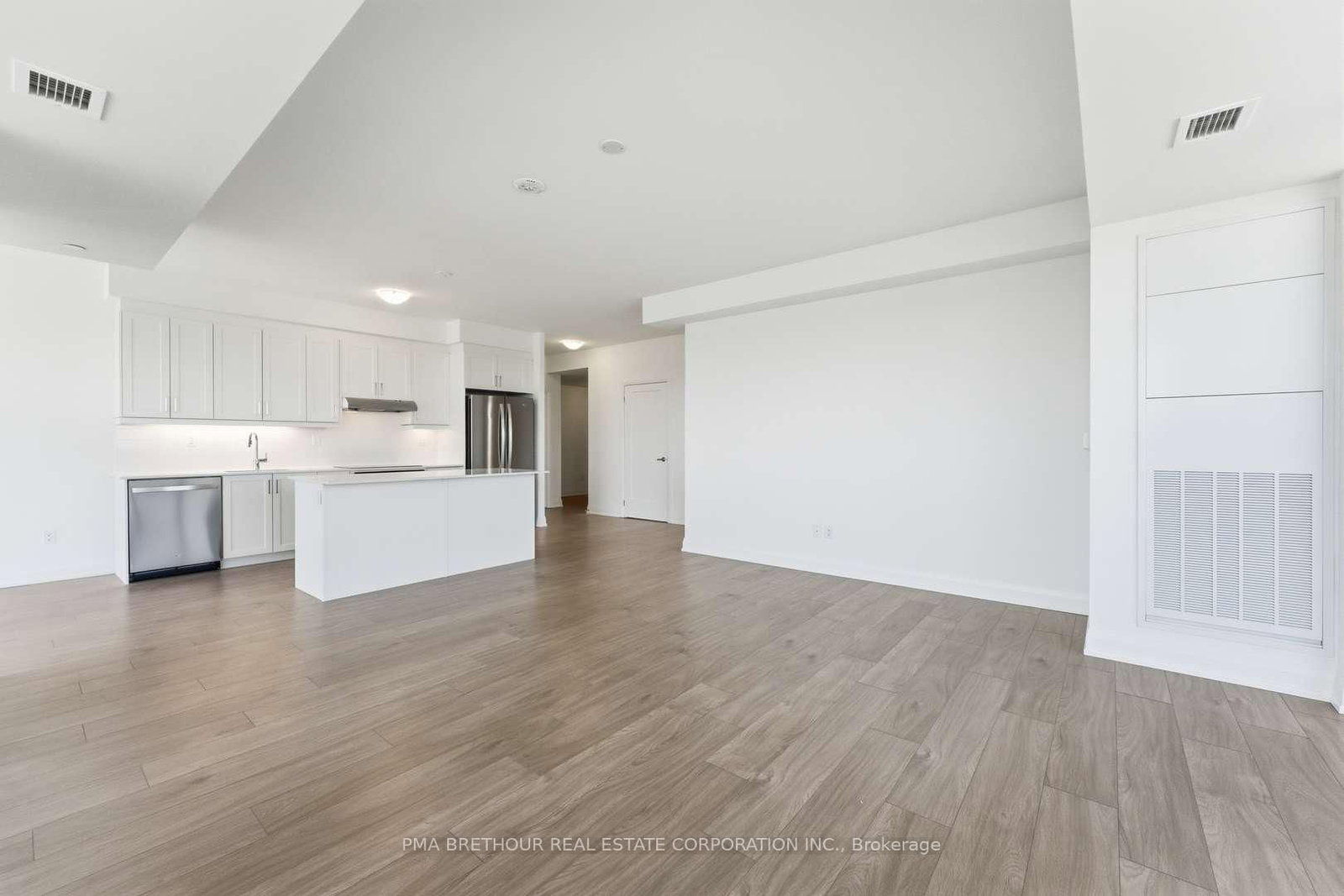 1035 Southdown Mississauga,ON L5J 0A2