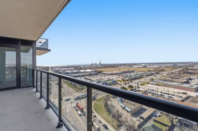1035 Southdown Mississauga,ON L5J 0A2 — Photo 16