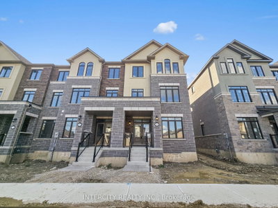 3-bed Townhouse · 100 Grassbank Rd