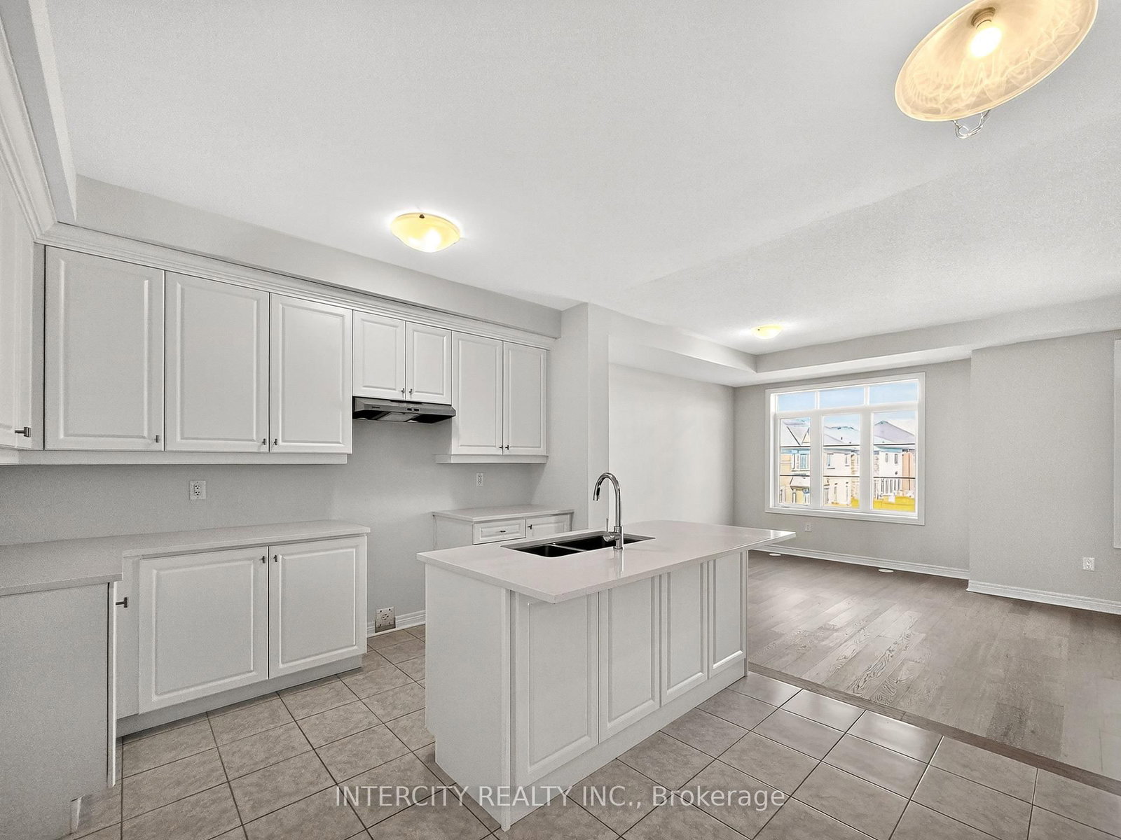 100 Grassbank Road • Brampton, ON photo 18
