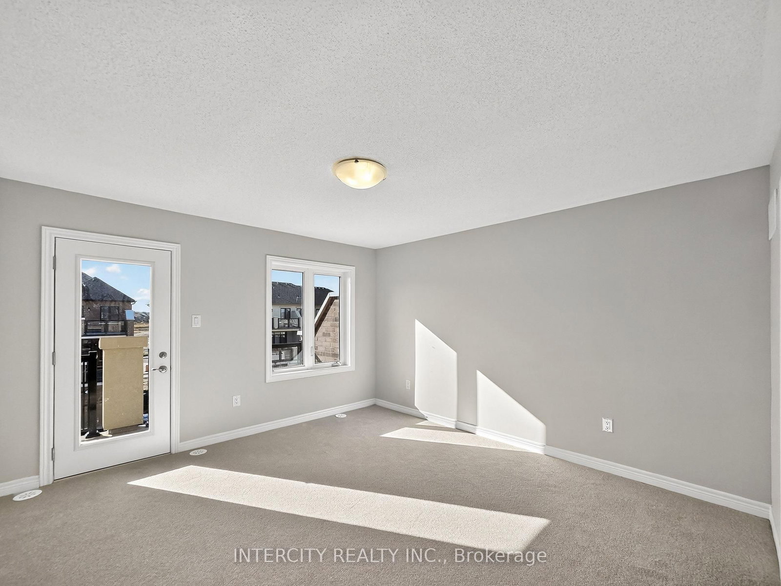 100 Grassbank Road • Brampton, ON photo 25