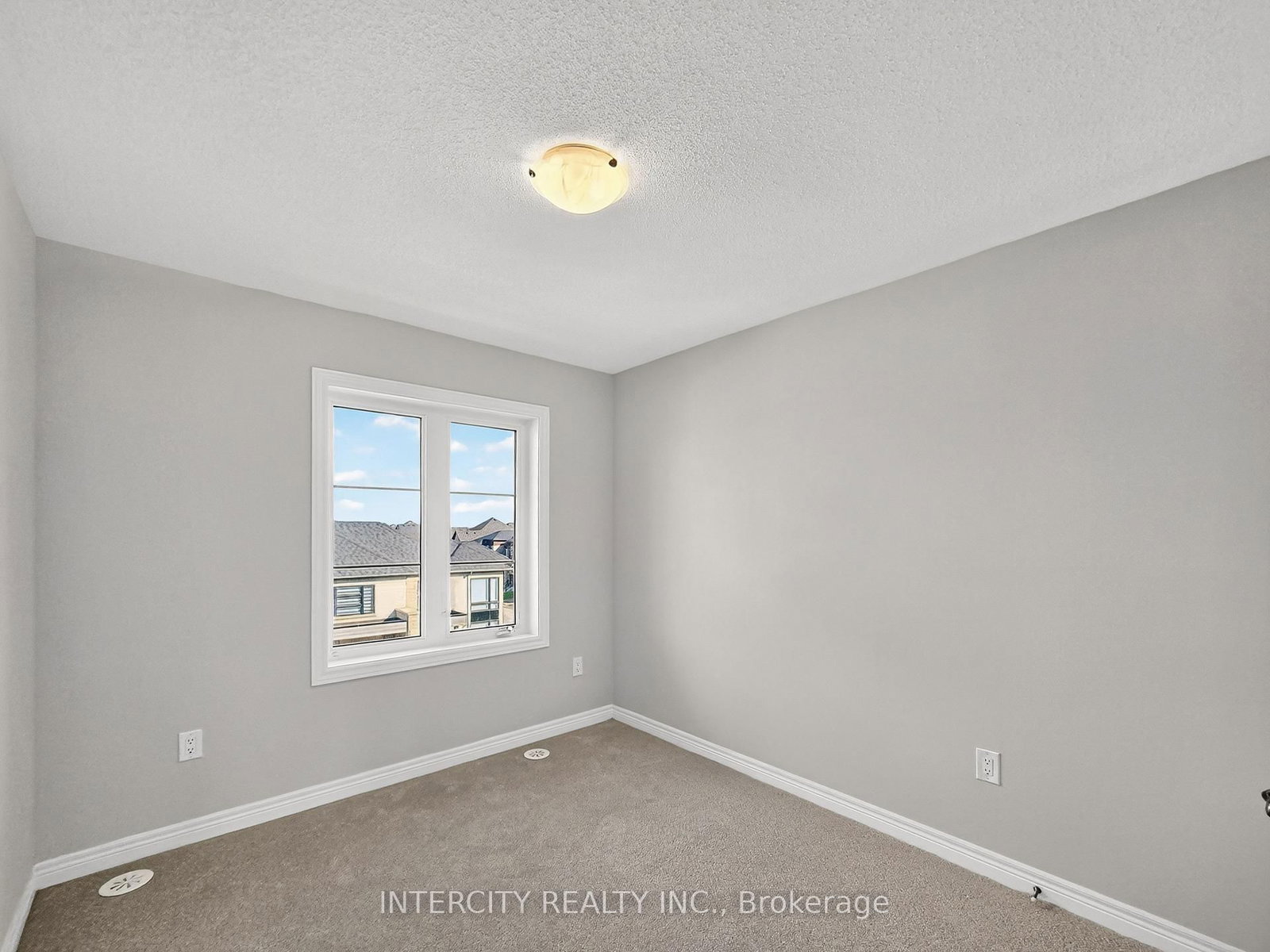 100 Grassbank Road • Brampton, ON photo 38