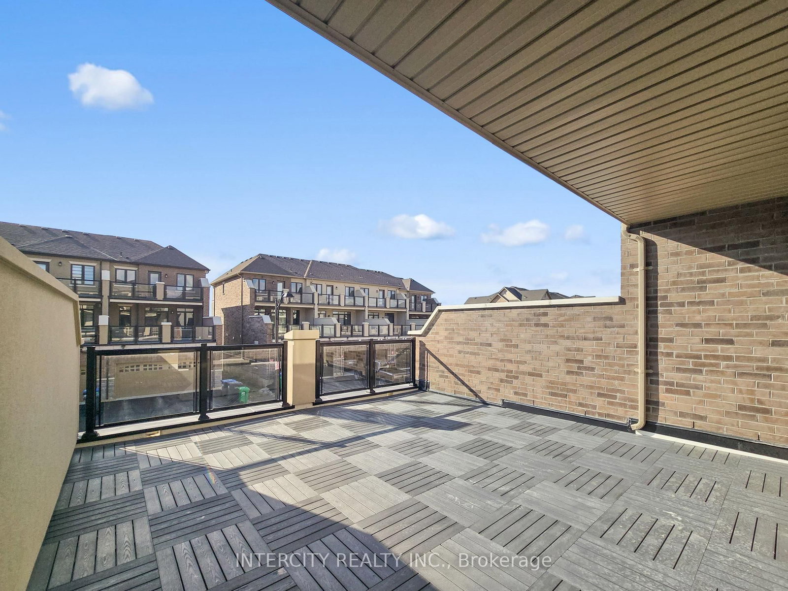 100 Grassbank Road • Brampton, ON photo 46
