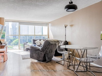 Unit 618 — 4185 Shipp Drive — photo 5