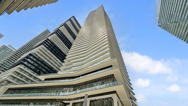 4807 - 38 Annie Craig Drive