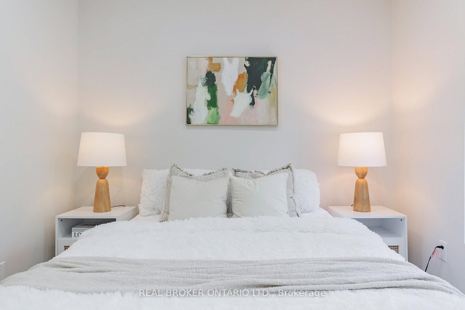 806 Gladstone Avenue • Toronto, ON photo 27