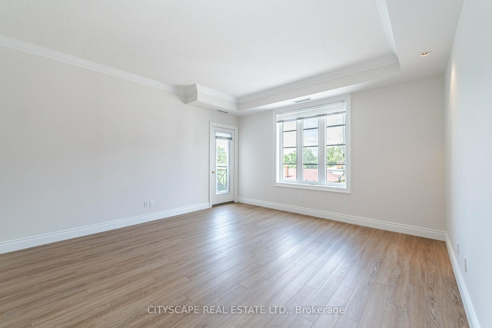 3351 Cawthra Road, Unit 321 - Photo 17