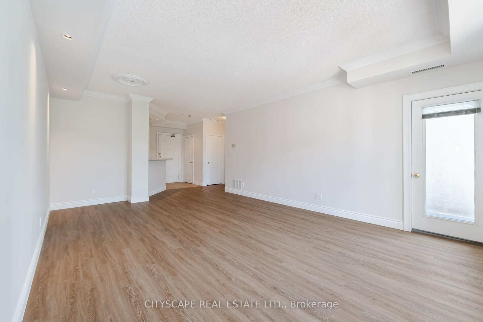 3351 Cawthra Road, Unit 321 - Photo 18