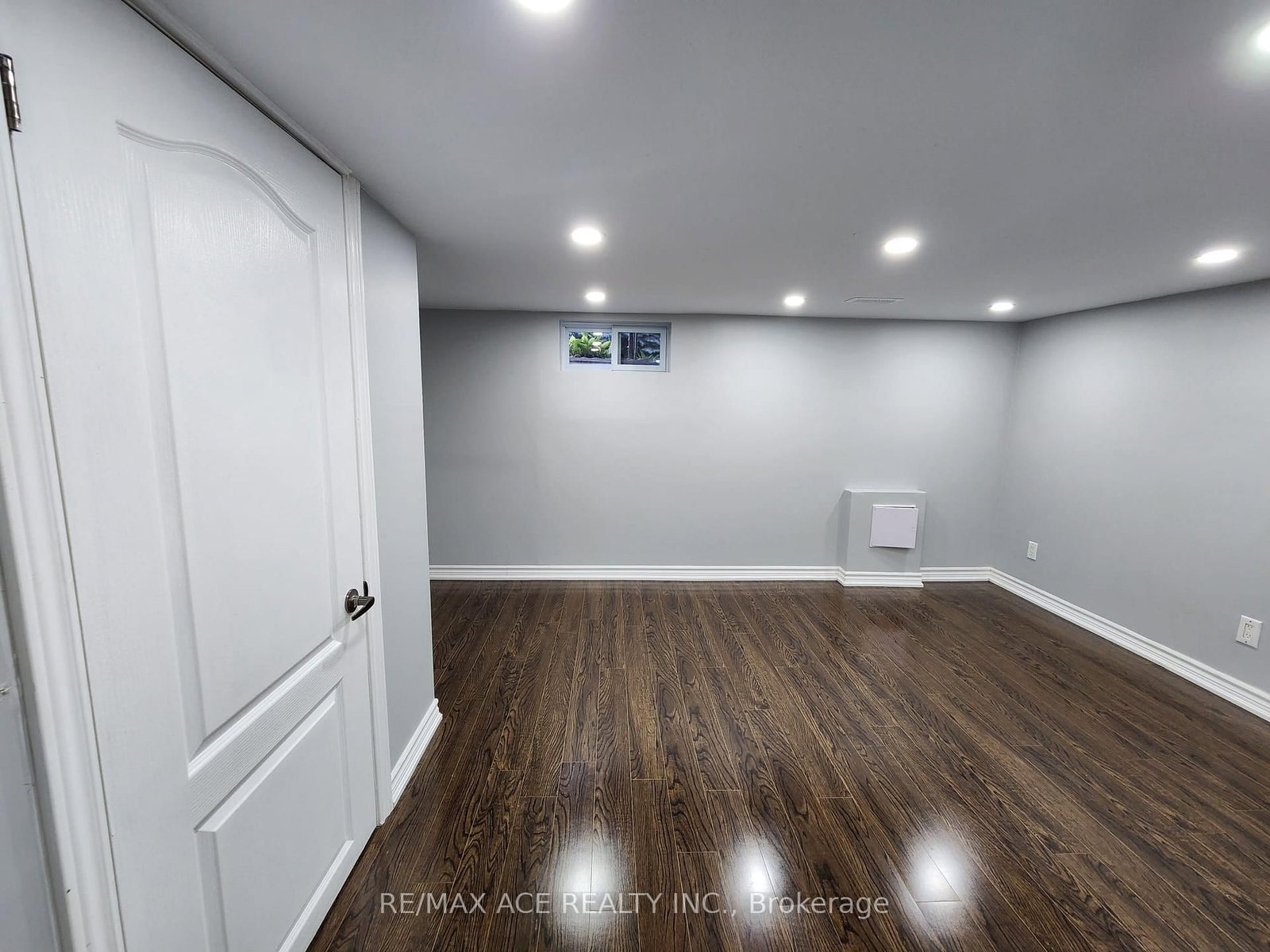 6 W Deane Park Drive, Unit Bsmt - Photo 13