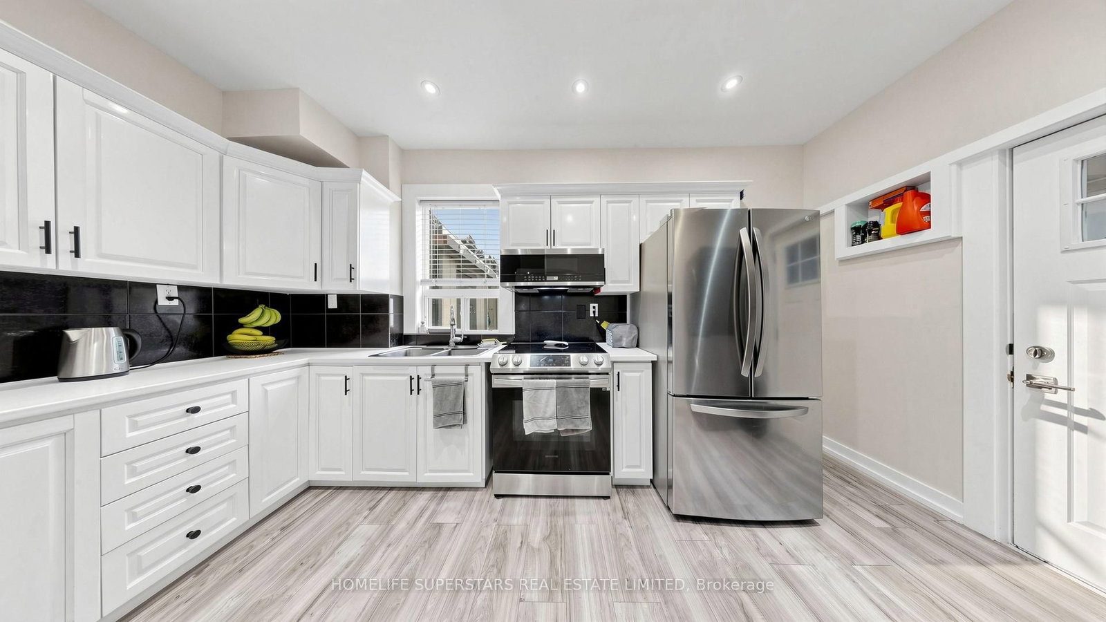 257 Prescott Avenue • Toronto, ON photo 12