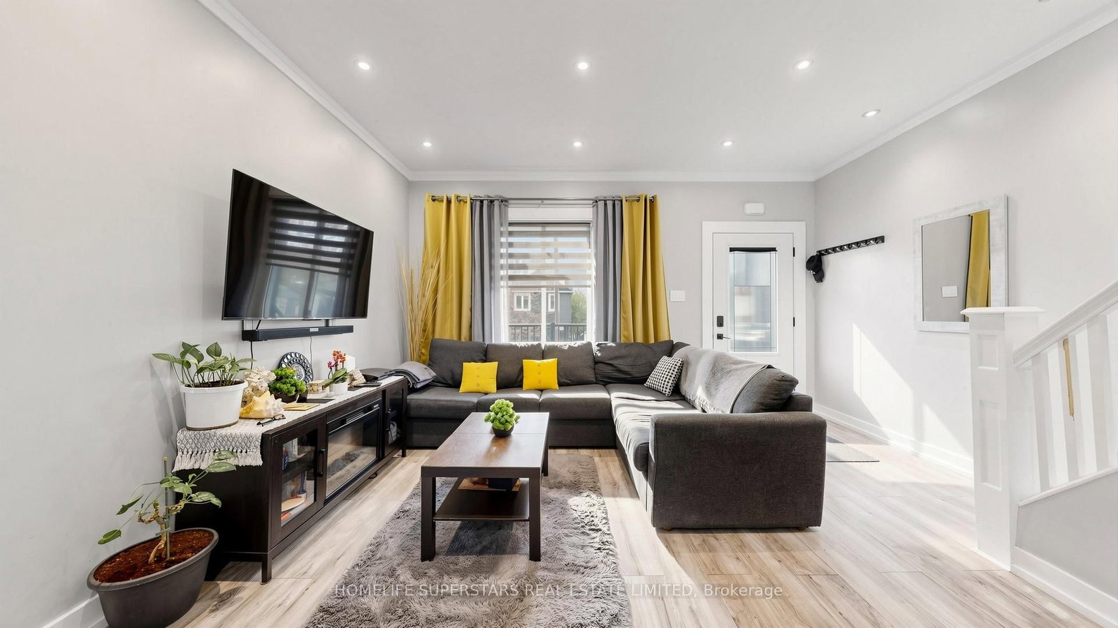 257 Prescott Avenue • Toronto, ON photo 6