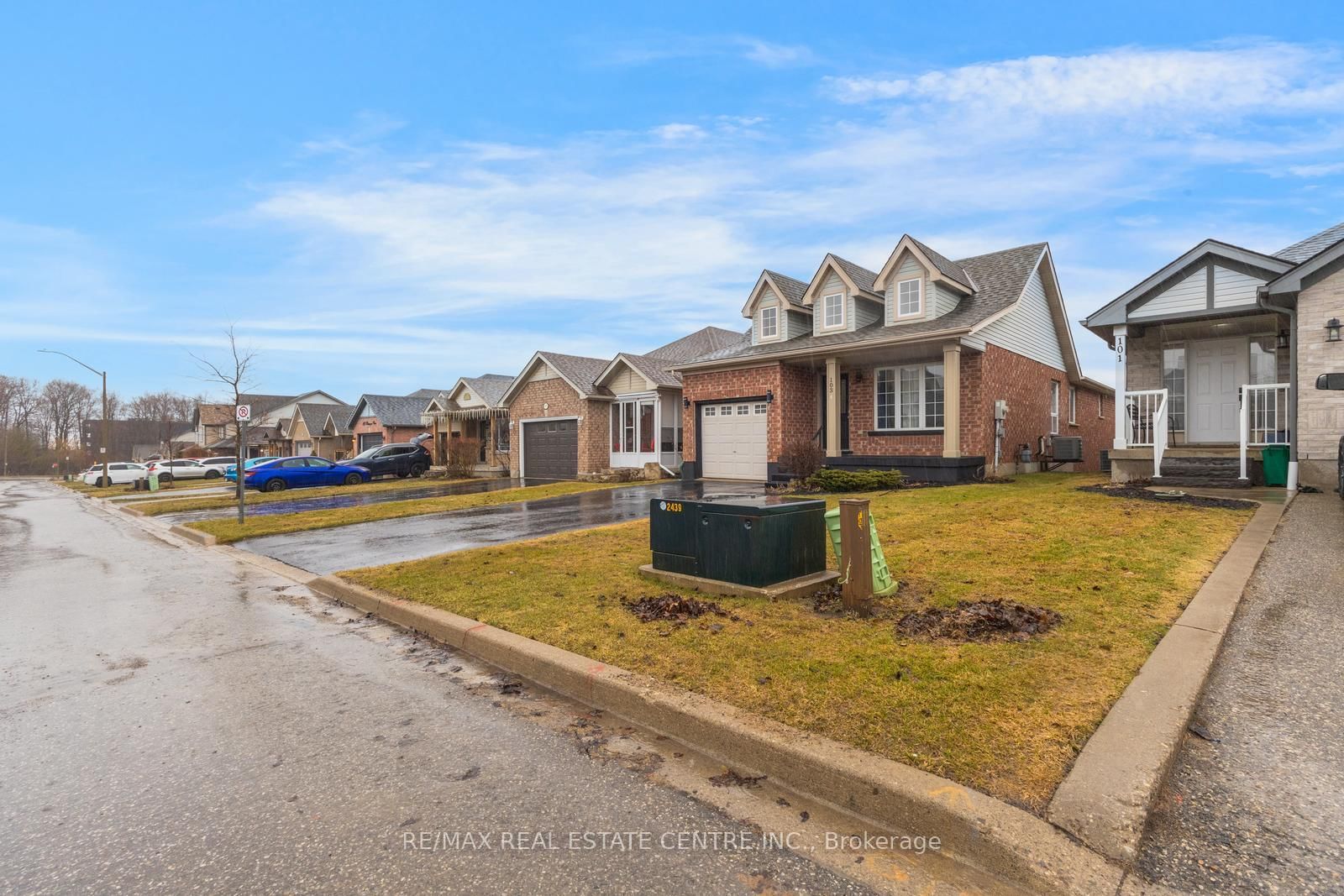 103 Biscayne Crescent N • Orangeville, ON photo 2