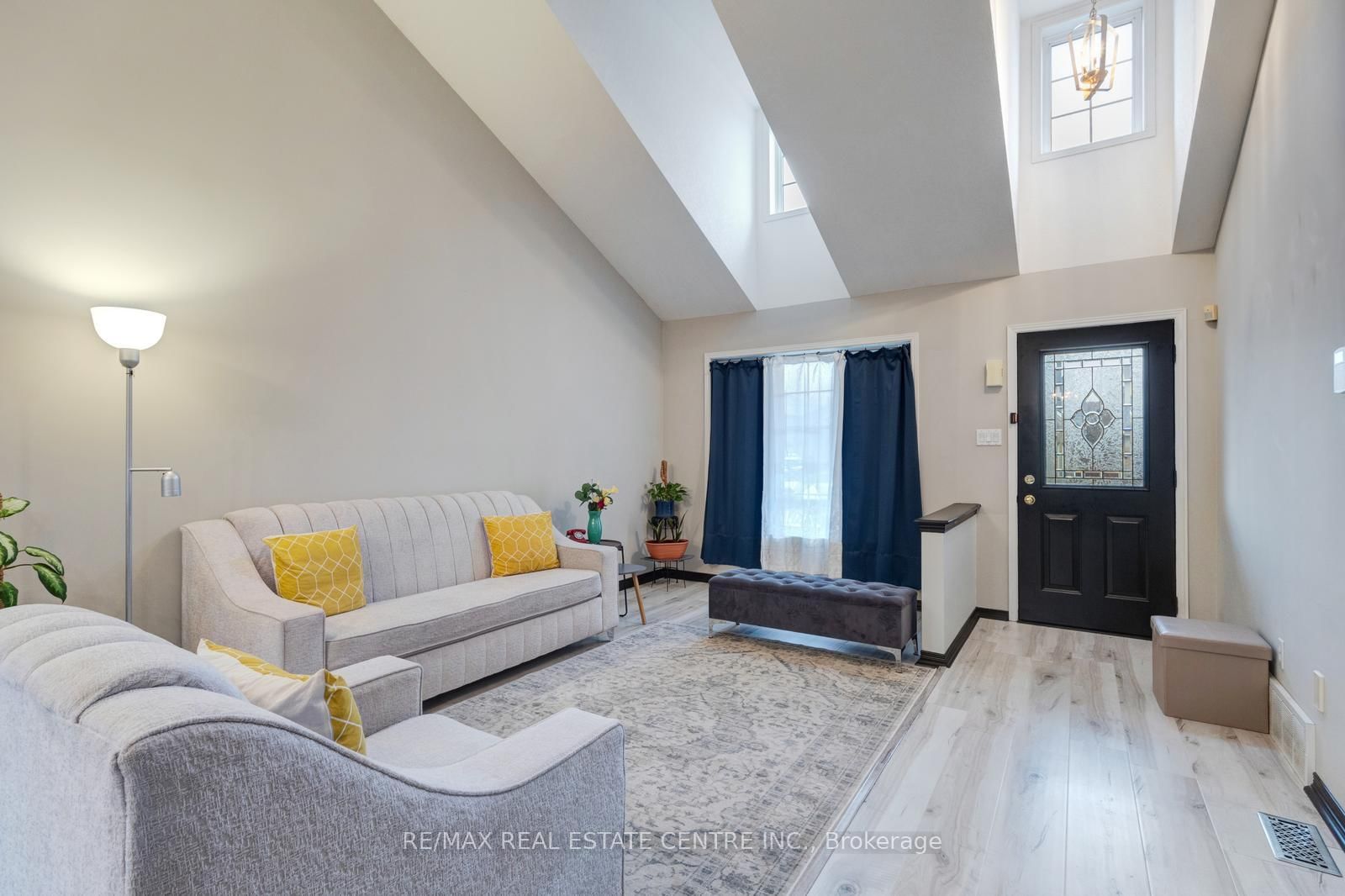 103 Biscayne Crescent N • Orangeville, ON photo 8
