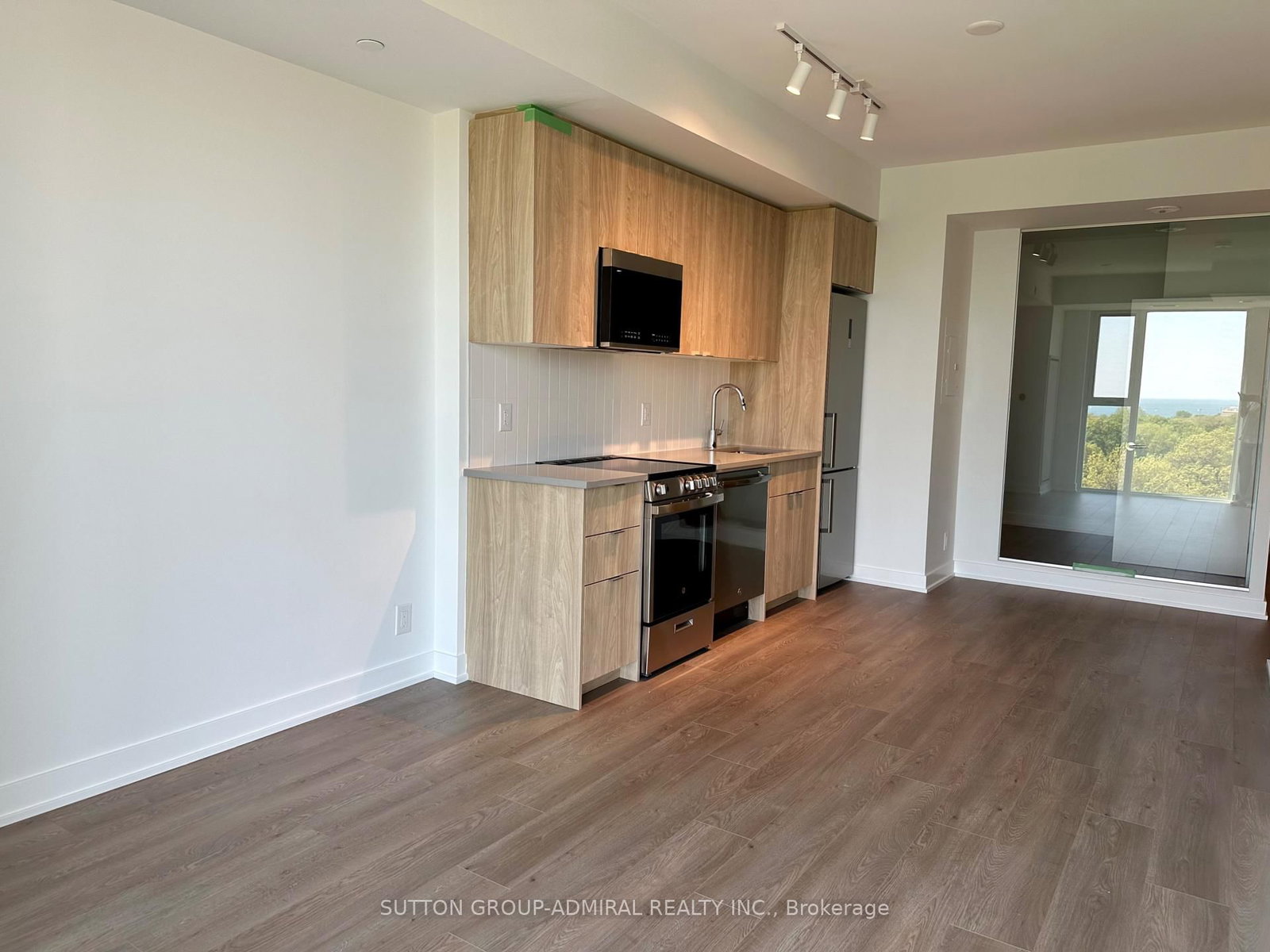 1660 Bloor Street W, Unit 1104 - Photo 10
