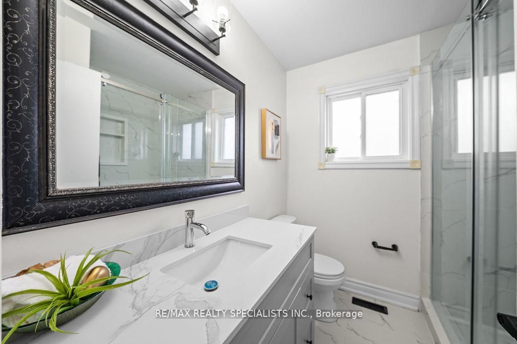 66 Avening Drive • Toronto, ON photo 22