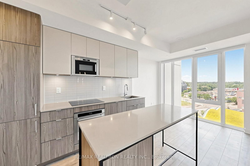 home for lease on 817-220 Missinnihe Way