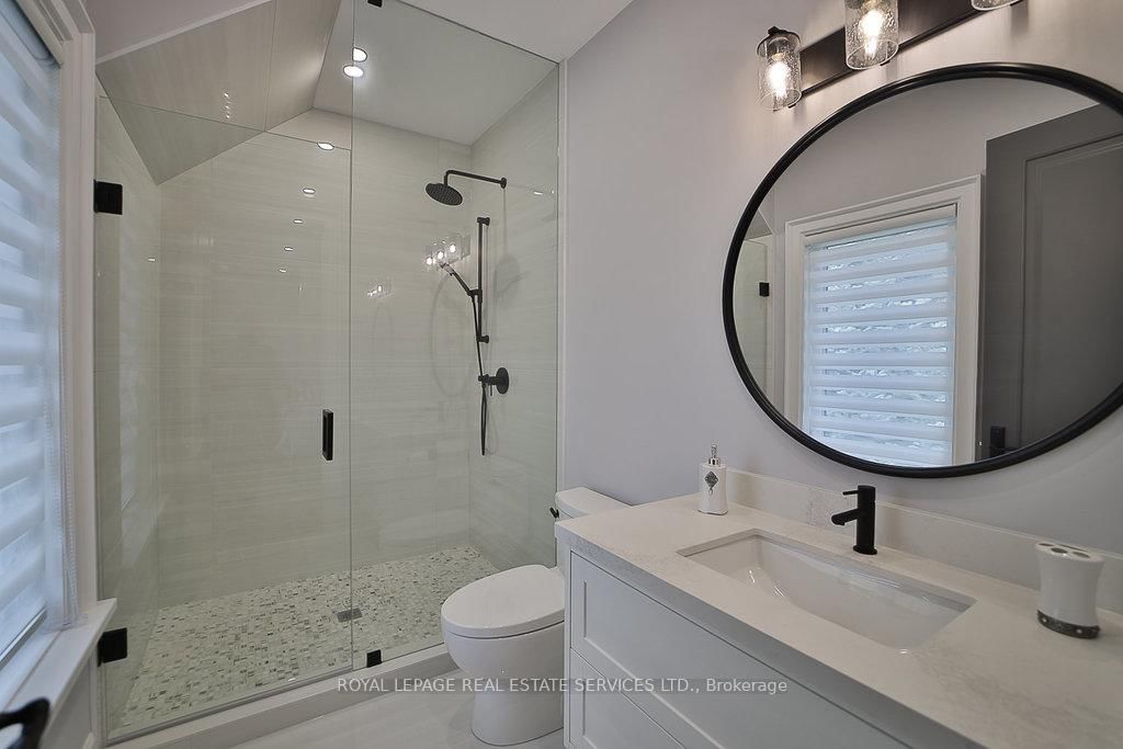 1301 Twin Oaks Dell • Mississauga, ON photo 25