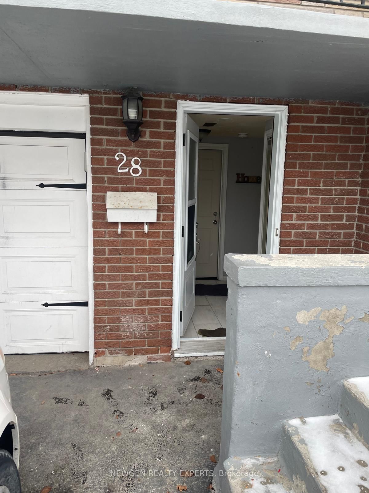 28 Royal Salisbury Way • Brampton, ON photo 20