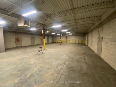 1750 Britannia Road E — photo 2