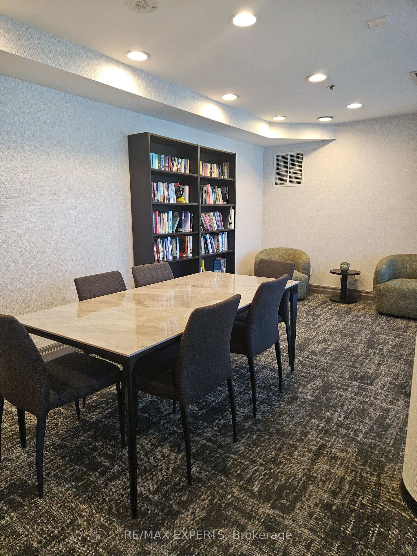 2083 Lakeshore Boulevard W • #1509 • Toronto, ON photo 16